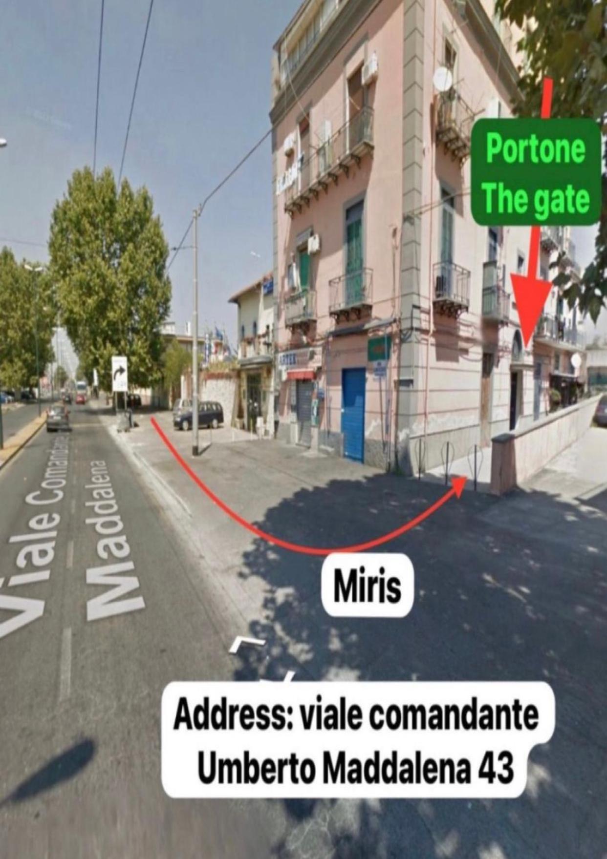 Miris Home Fast And Comfortable With Self Check In 8 Minutes Walk Near Naples Airport מראה חיצוני תמונה
